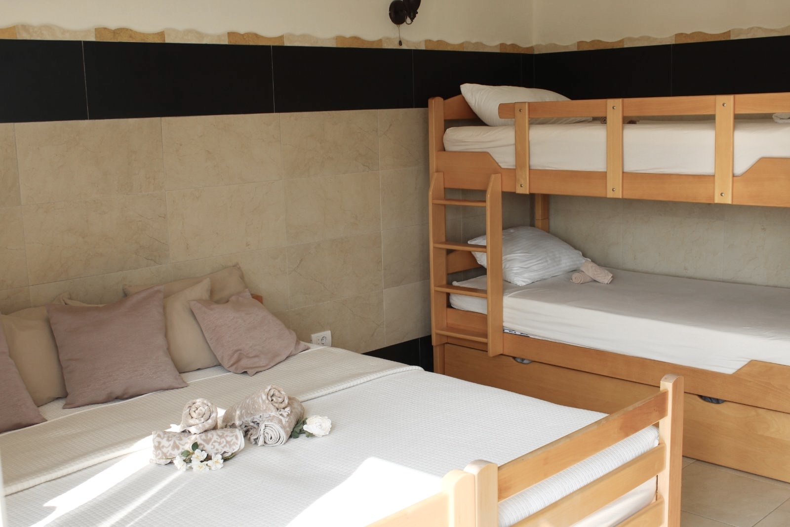 room 7 (2)